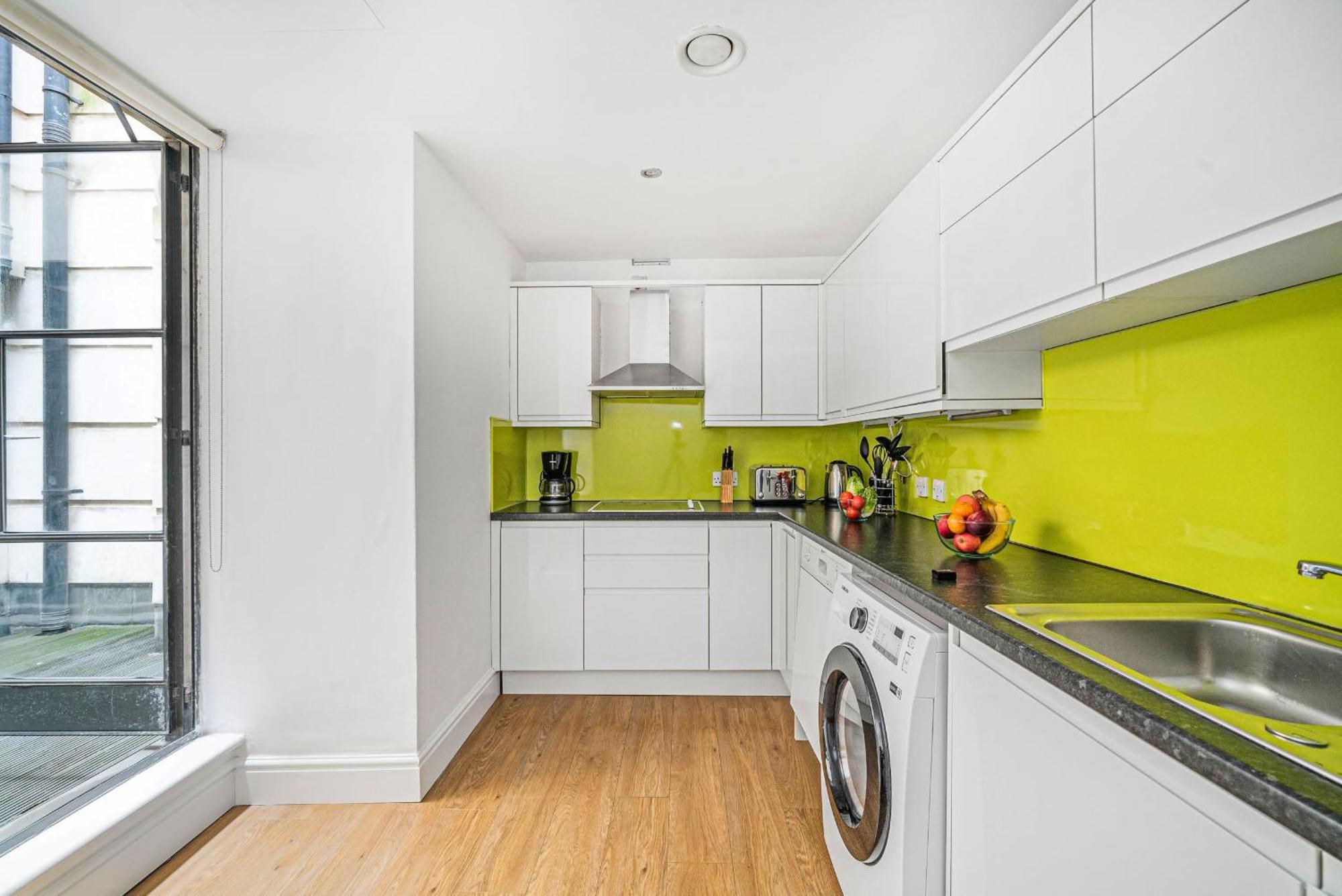 Heart Of Holborn - 2br With Patio - Cityapartmentstay Appartement